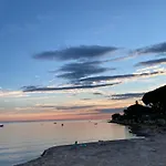 Karigador, Umag- Karigador, Istria *